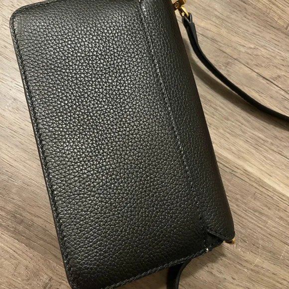 Tory Burch  black gold hardware cross body bag - Picture 3 of 7